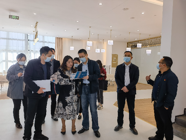普法处赴罗湖区桂园街道松园社区调研普法联系点建设情况.jpg